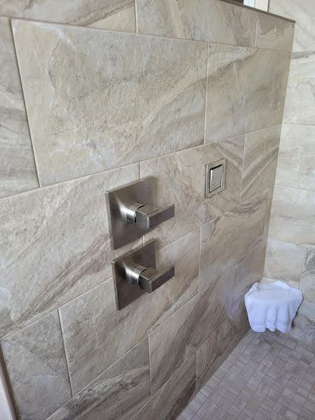 327901765_554680229950876_1301805106325573649_n